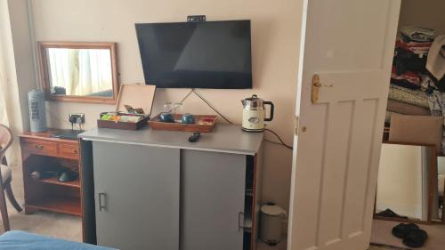 Bedford House | Room Only Booking