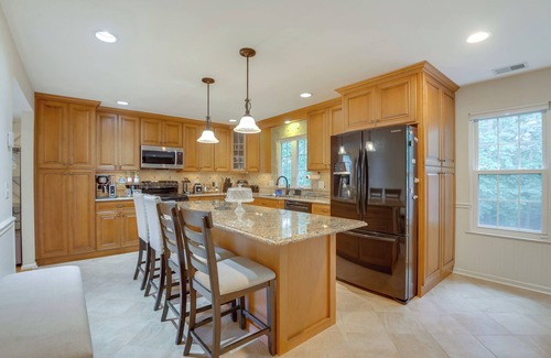 Maryland City House | Room to Work & Relax! Laurel Home w/Office, Yard