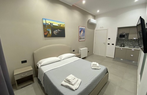 Cercola House | Room25sqm Guest House Center
