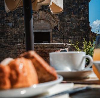 Monteriggioni Bed & Breakfast | Rooms and Wine al Castello