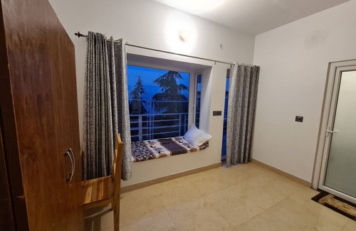 Kaul House | Rooms with Himalayan view at the height of 7050 feet