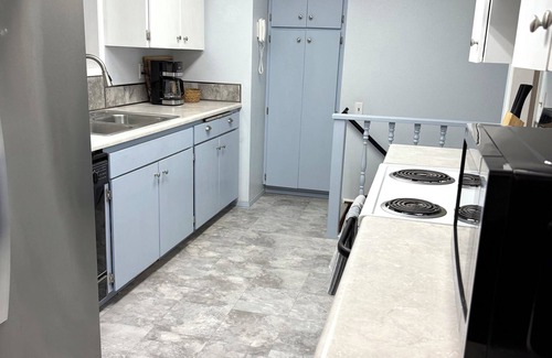 Philomath House | Roomy 3BR base in Philomath, near OSU and within 50 min of the coast with AC.