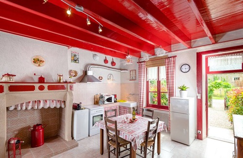 Saint-Helen House | ROSALIE'S HOUSE