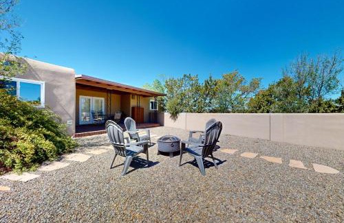 Northeast Santa Fe House | Rosario House