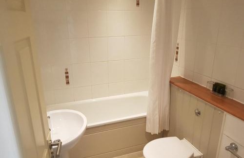 Porthcawl Hotel | Rose And Crown