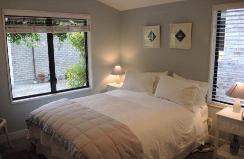 Harewood House | Rose Cottage at The Elms