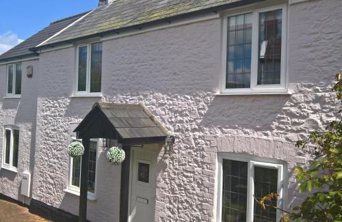 Tatworth House | Rose Cottage