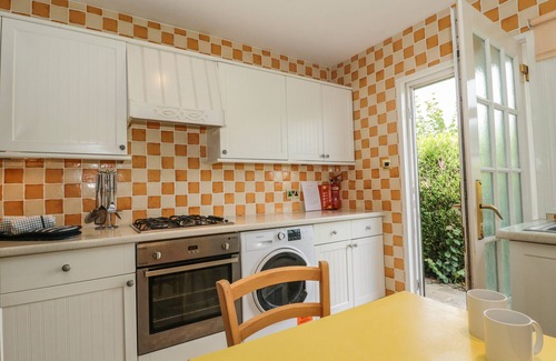 Swanage Cottage | Rose Cottage