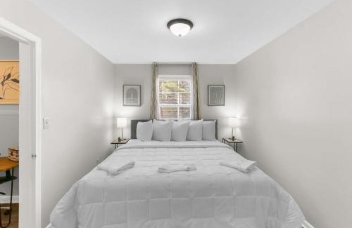 New Castle House | Rose Drive Roost 2