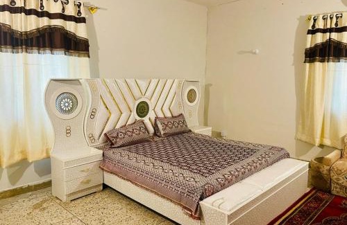 D.H.A. House | Rose Grand