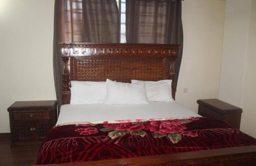 Muzaffarabad Hotel | Rose Mount Hotel