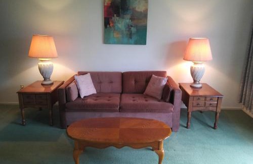 North Cowichan Apartment | Rosedale Manor