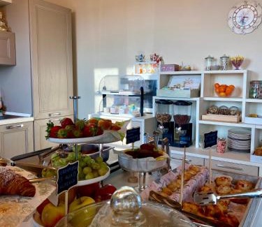 Castelnuovo del Garda Bed & Breakfast | ROSETO HOLIDAYS AZZURRO