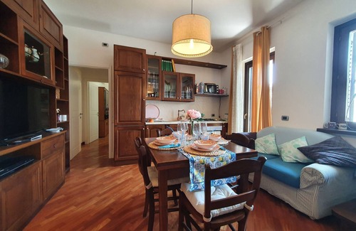 Tiche Apartment | Rosie Holiday by Interhome