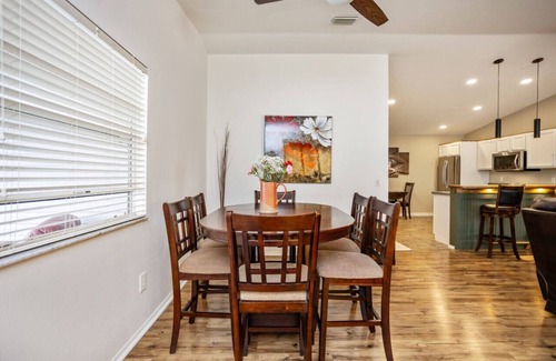 Piedmont Villa | Roslyn Villa at Piedmont