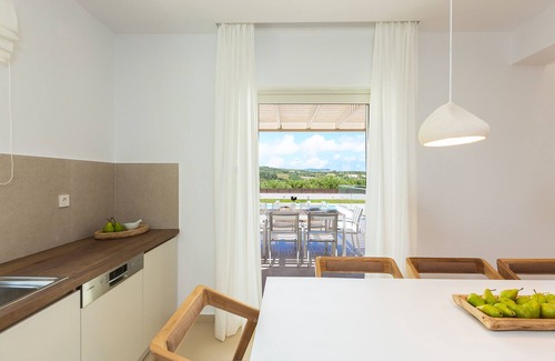Roumeli Villa | Rosmerta Villa, 65m² Pool, BBQ, Heated SpaWhirlpool