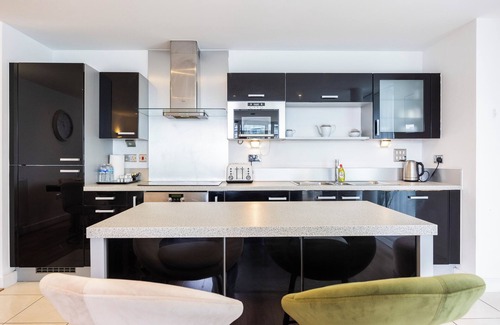 Docklands Apartment | Ross Corner Executive 3 Bed Apartment