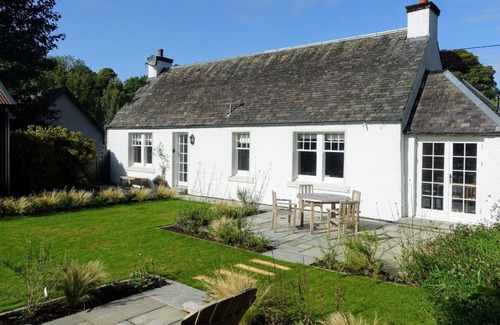 Comrie Cottage | Ross Lodge