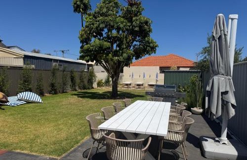 Torrensville House | Ross Street Social