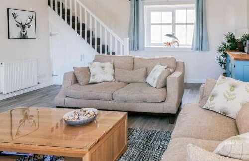 Portmahomack House | Rosslyn Cottage