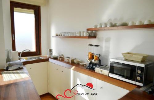 Vomero Bed & Breakfast | Rosso di sera