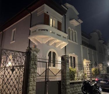 Porta Vittoria Bed & Breakfast | RossoVino Milano Boutique