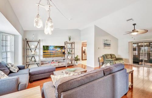 Pebble Beach House | Rotonda Getaway