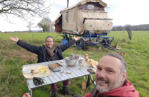 Bourbriac House | Roulopa Gîte Bohème en Roulotte