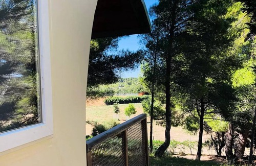 Sigean Cabin | ROULOTTE INSOLITE - Reserve view - Hotel services included 2 persons
