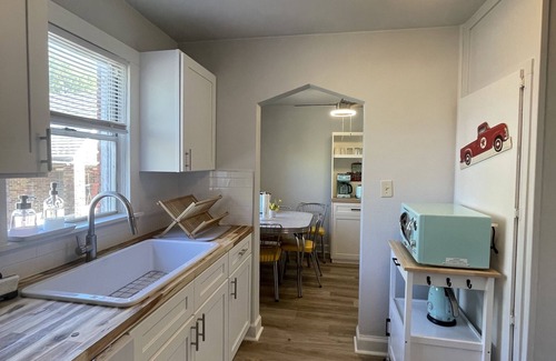 Turner Park Apartment | Route 66, walk to Tulsa Expo Square and TU, Pet friendly duplex