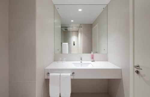 Al Wasl Hotel | Rove City Walk