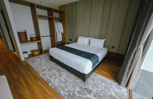 Lundu Hotel | Roxy Beach Resort