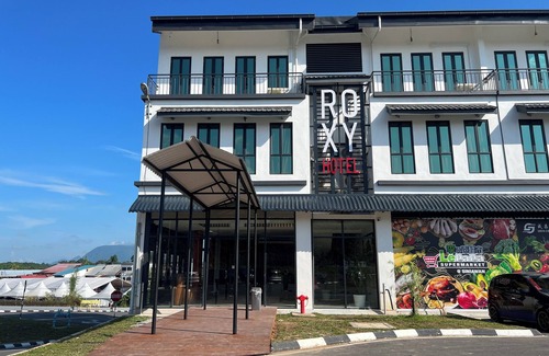 Siniawan Hotel | Roxy Hotel Siniawan