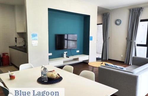 Sematan Apartment | Roxy Sematan Townhouse - Blue Lagoon
