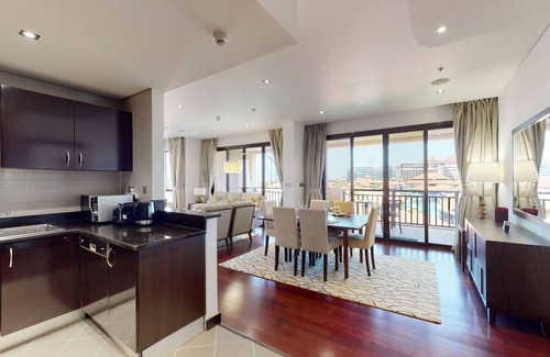 Palm Jumeirah Apartment | Royal Amwaj South - Calm Two Bed