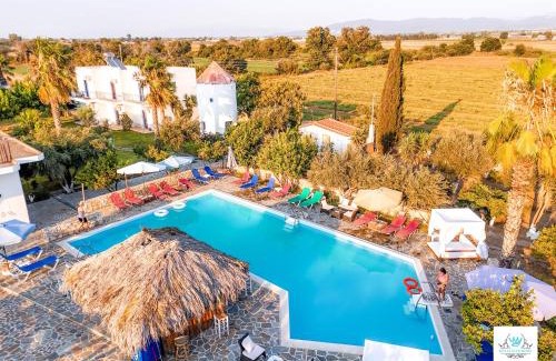 Kanelion Hotel | Royal Club Hotel - Aqua Poolside Bliss