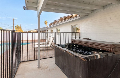 Maryvale House | Royal Escape / House with Hot Tub N Pool!