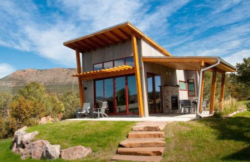 Canon City Resort | Royal Gorge Cabins