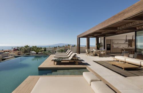 Costa Adeje Hotel | Royal Hideaway Corales Villas