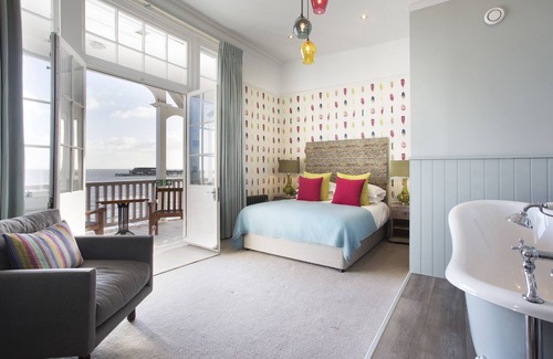 Deal Hotel | Royal Hotel