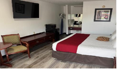 Albany Hotel | Royal Inn