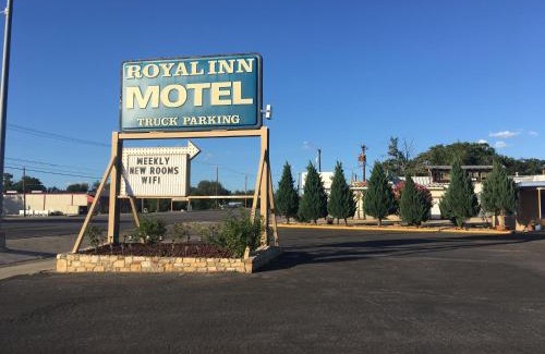 Early Hotel | Royal Inn
