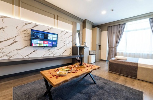 Kucukcekmece Hotel | Royal Luxury Hotels Suites