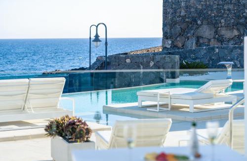 Puerto Calero Hotel | Royal Marina Suites Boutique Hotel - Adults Only