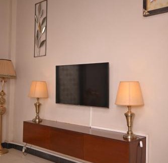 Bahawalpur Bed & Breakfast | Royal Mark Lodges