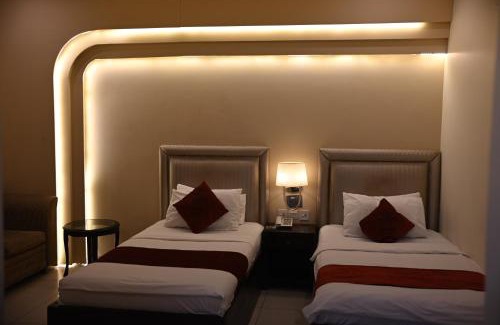 Bahawalpur Bed & Breakfast | Royal Mark Lodges