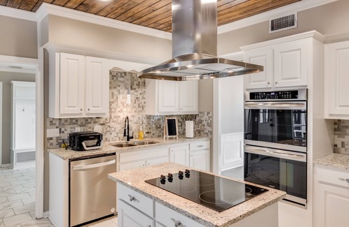 Tougaloo House | Royal Meadows