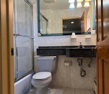 Secaucus Hotel | Royal Motel