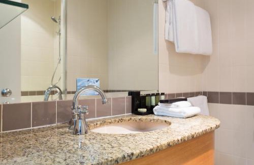 Brisbane Central Business District Hotel | Royal On The Park