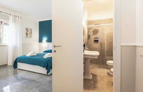 Portici Bed & Breakfast | Royal Rooms